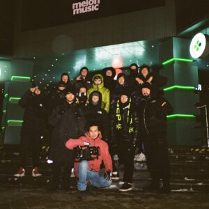 OG Buda Instagram - «БЛЭСС» клипецкий в сети везде
Filmed by @novikovlexa &  @sashabullet
Producer: @nikolay_fartuna
1st AC: @amir_timshanov 
2nd camera: @skai.mov
Focus-puller: @by_fredijkeeeeeee
Gaffer: @ilya_cameraman
Line producer: @rebelxrd
Lighter: @efremov.movie @vadimreyman @wfdot
Drone pilot:@dyadyamitya
Stylist: @dasha1prada
Muah: @kate_raccoon 
Artist manager: @Nikitaudin
Assistant prod: @drogaleva9
Backstage video: @lev.kvashnin 
Backstage photo: @sonsinone @routine_mag
Thanks:@miss_k0za_dereza
Cleanup: @evtukhov.fx