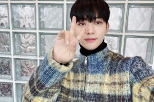 OOON Instagram - 많은 축하 감사합니다! 여전히 코로나 조심하고 감기 조심하고 올해도 화이팅~.~!❣️

たくさんのお祝いありがとうございます！ 相変わらずコロナに気をつけて風邪に気をつけて今年もファイト~！❣️