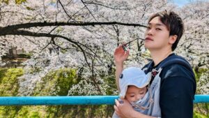 Obata no Oniisan Instagram - 名古屋城の桜がとーっても綺麗でした！
#桜
#さくら
#森山直太朗
#ぼぉ〜くらは〜
#ぼぉくは
#小栗旬だ