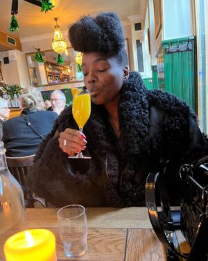 Odd-Magnus Williamson Instagram - Gratulerer med dagen min Nacho! Jeg husker ikke hvor gammel du er blitt, men det ser ut som 28-29.

Bottomless mimosa for evig i ditt fjes.

Jeg elsker deg!