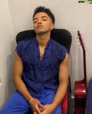 Odiseas Georgiadis Instagram - Before After Christmas Dinner, I’m just hype to perform in your town Godwilling, Goodnight ~ Odi !!