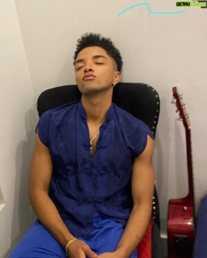 Odiseas Georgiadis Instagram - Before After Christmas Dinner, I’m just hype to perform in your town Godwilling, Goodnight ~ Odi !!