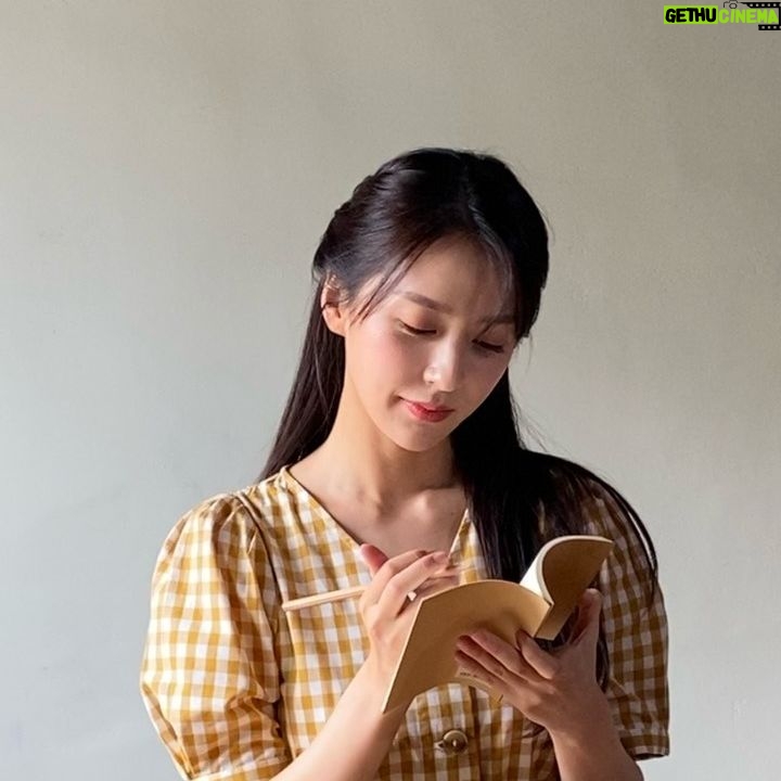 Oh Ah-yeon - 3 Likes - なつ