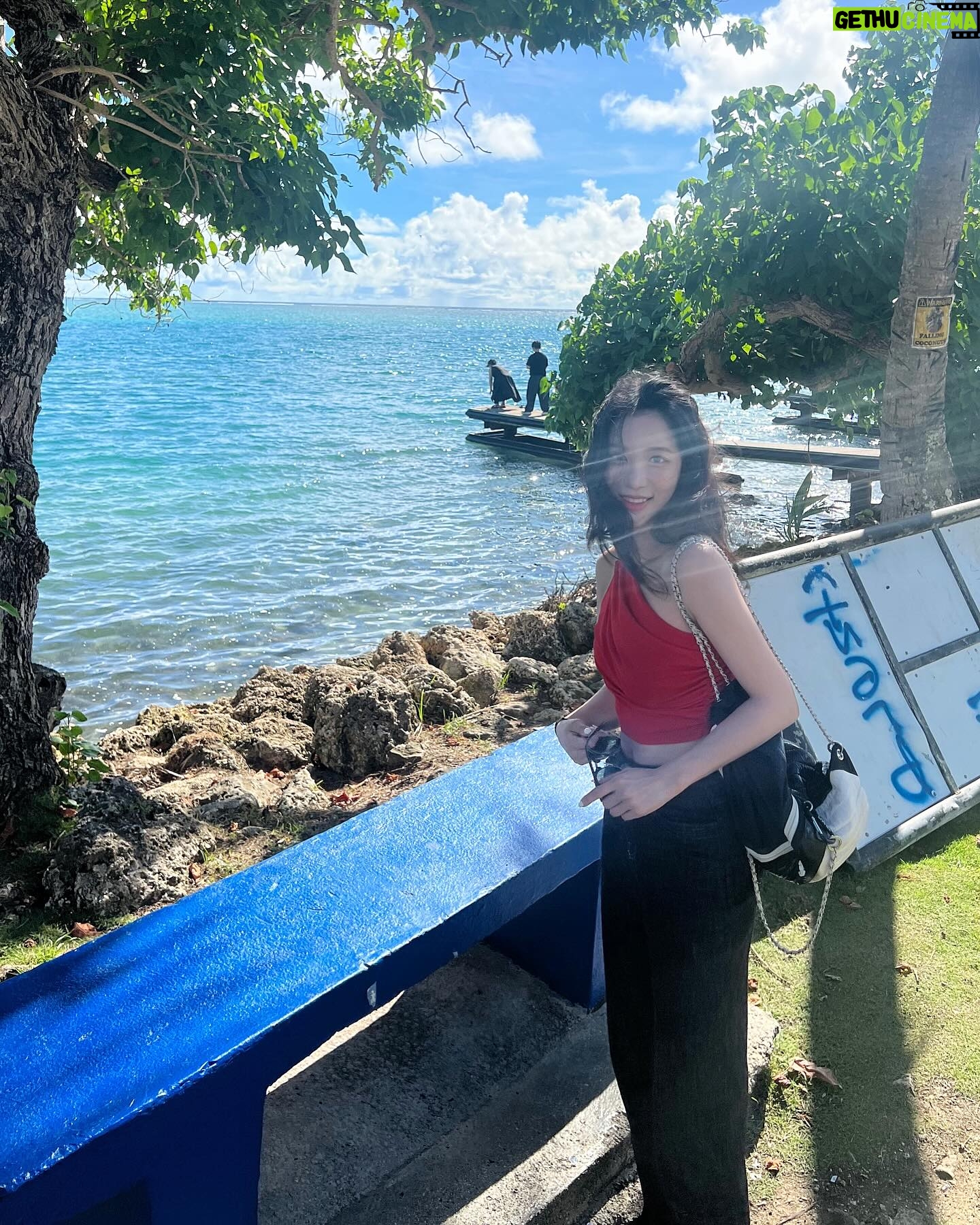 Oh Chae-yi - 3 Likes - ☀️🌬️🌊💦✨
(저번 괌 여행 사진 이제야 올리는거에요..!)