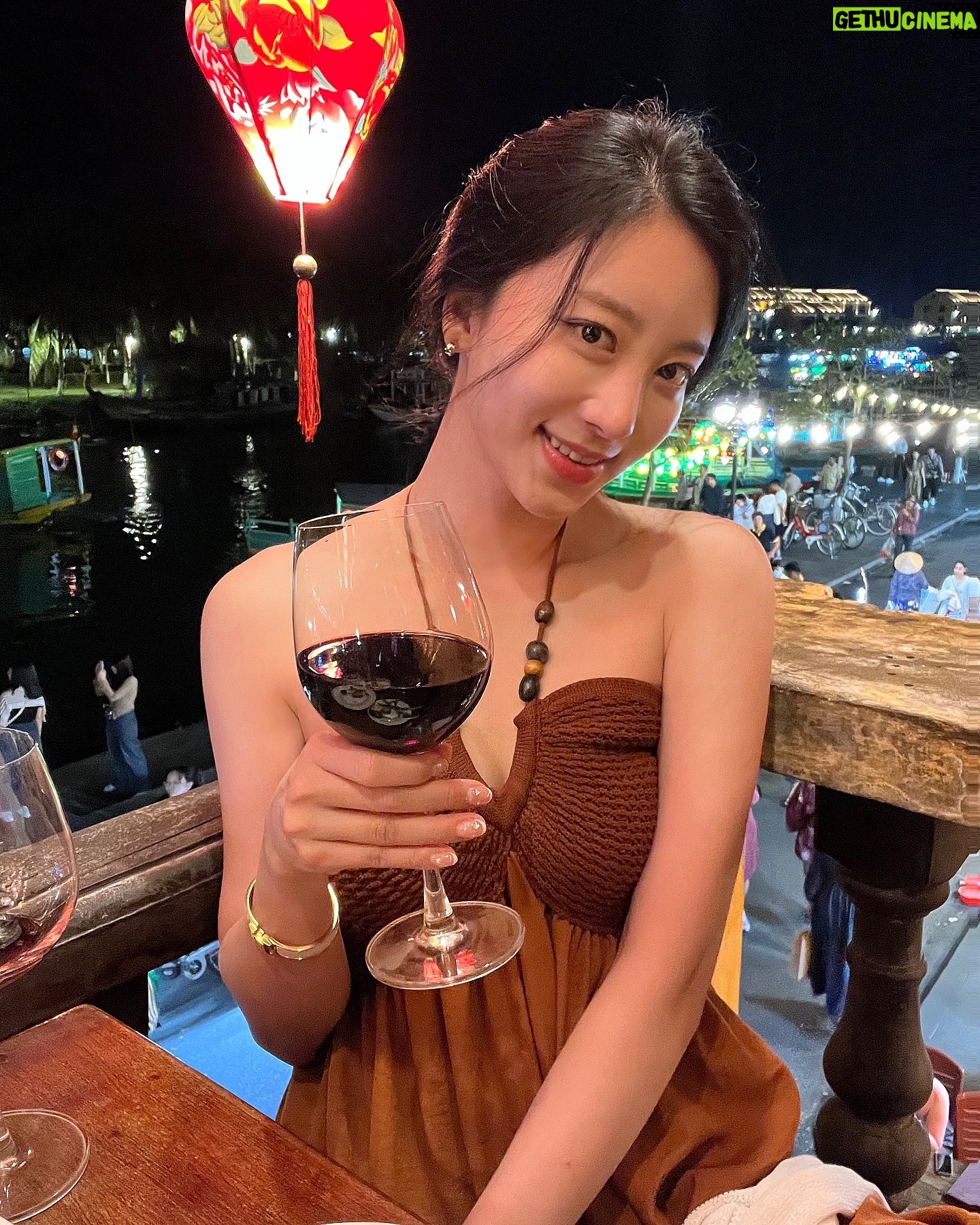 Oh Chae-yi - 3 Likes - 🎇