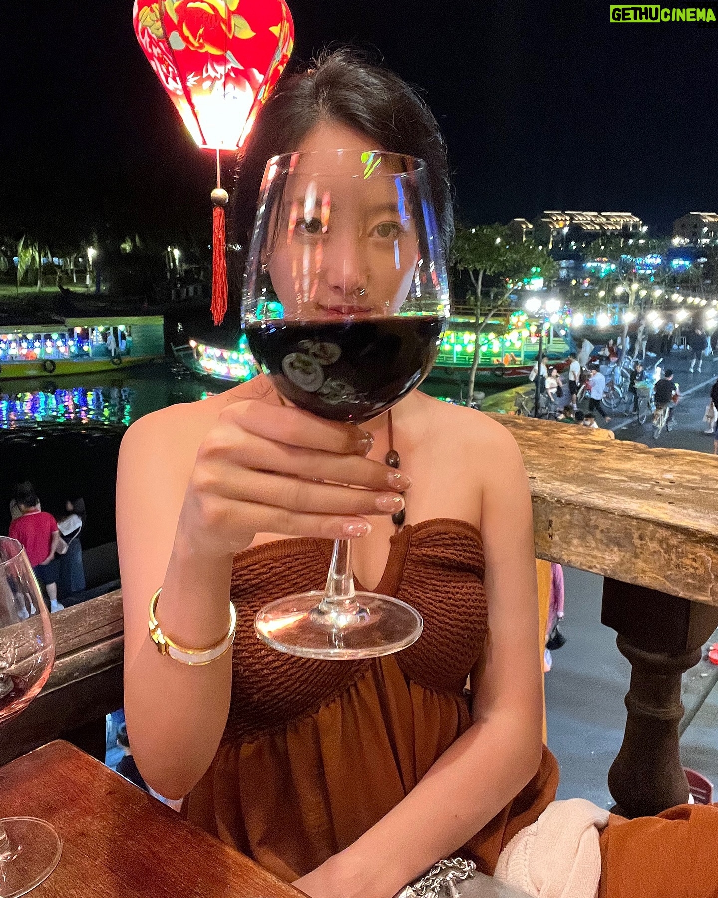 Oh Chae-yi - 3 Likes - 🎇