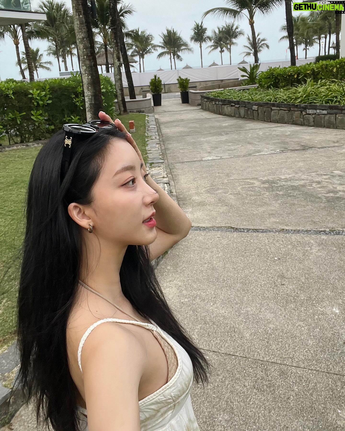 Oh Chae-yi - 3 Likes - 📸이모저모
