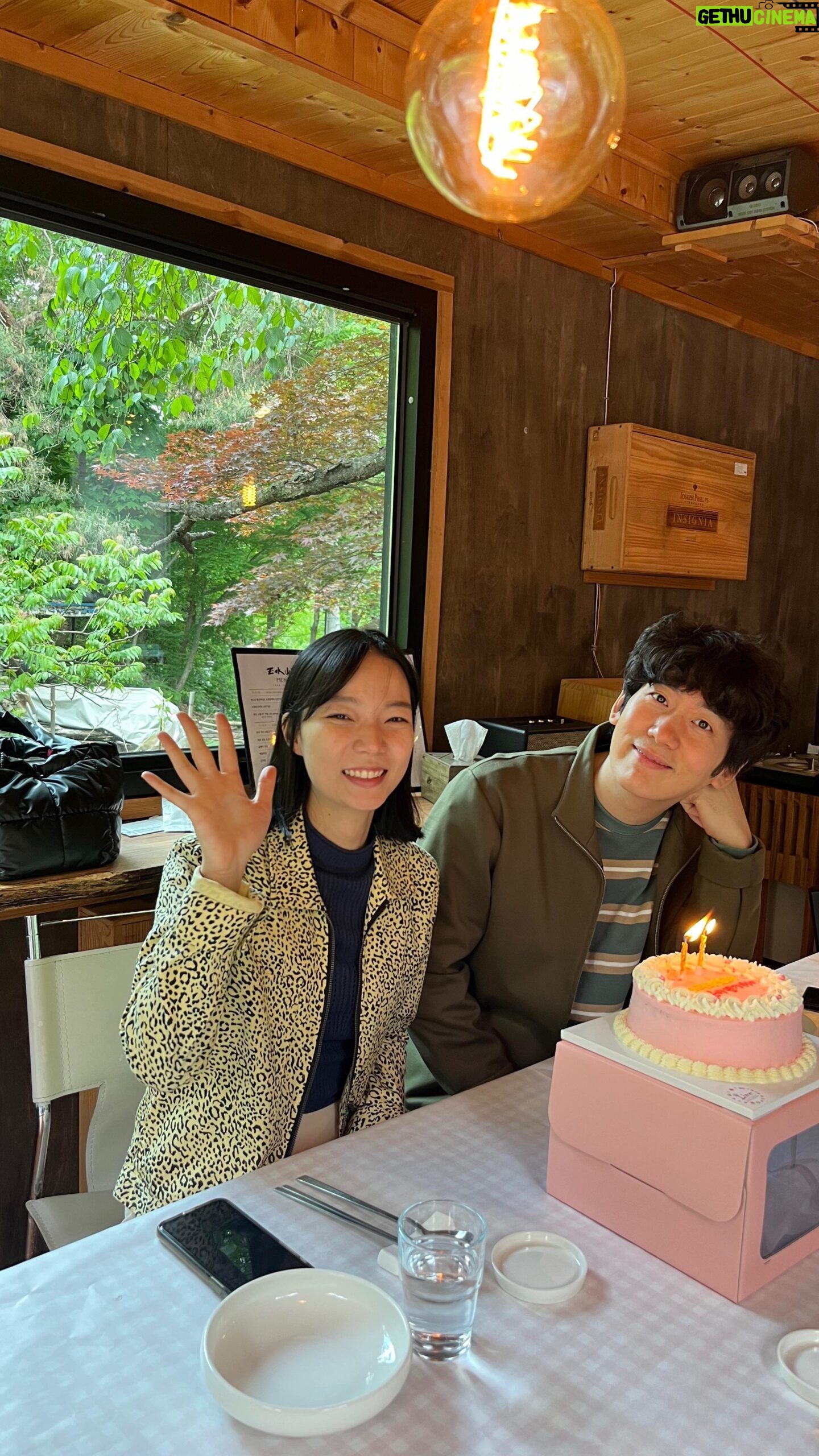 Oh Hye-won - 3 Likes - 너무 축하해 덕분에 우리 다 행복해💚