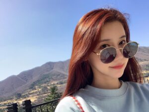 Oh In-hye Instagram - 🌼
