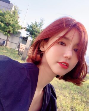 Oh In-hye Instagram - 20분 쉬는시간.바람바람바람.ㅋㅋ