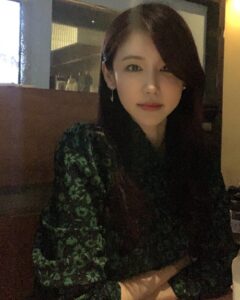 Actress Oh In-hye HD Instagram Photos and Wallpapers May 2020