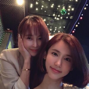 Oh In-hye Instagram - 내혜진♥️ 스릉흔다.ㅋㅋㅋㅋ#미코의위엄 #이쁘다