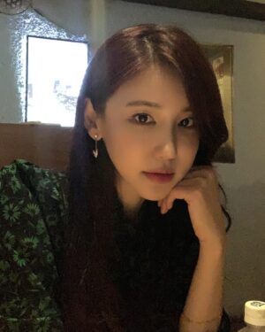 Oh In-hye Instagram - 이틀째치팅데이ㅠ.ㅠ 입터지면 아니되오..😭😭