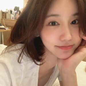 Oh In-hye Instagram - 🌸