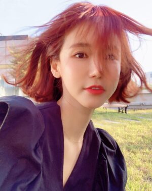 Oh In-hye Instagram - 20분 쉬는시간.바람바람바람.ㅋㅋ