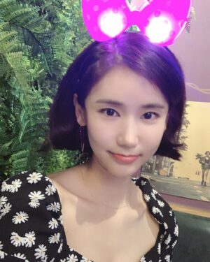 Oh In-hye Instagram - 좋은주말보내세요. 울용용이들🌸