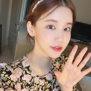 Oh In-hye Instagram - 오랜만에 주말서울데이트.출바알~모두굿주말♥️
