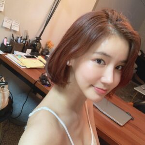 Oh In-hye Instagram - ♥️