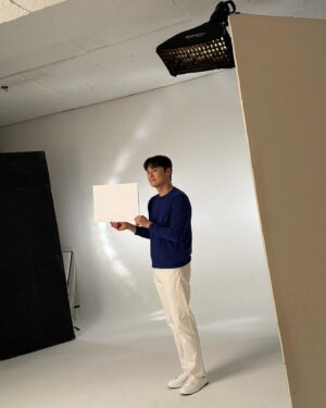 Oh Sang-jin Instagram - 감사한 광고 현장
@donga_official #검가드

검!가!드!