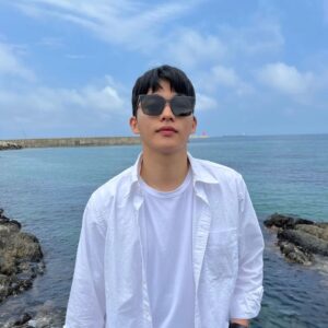 Ok Jin-uk Instagram - 🌊