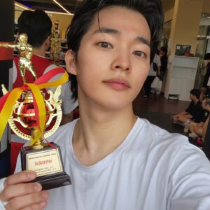 Ok Jin-uk Instagram - 🥊 생에 첫 생활 체육 복싱 대회 -69kg 승 🥊