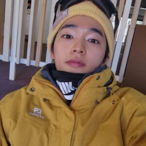 Ok Jin-uk Instagram - 겨울 끝☃️