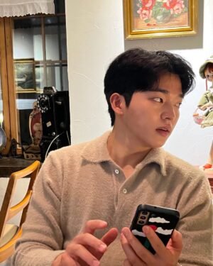 Ok Jin-uk Instagram - 쑥라떼 좋아하는 28세👶