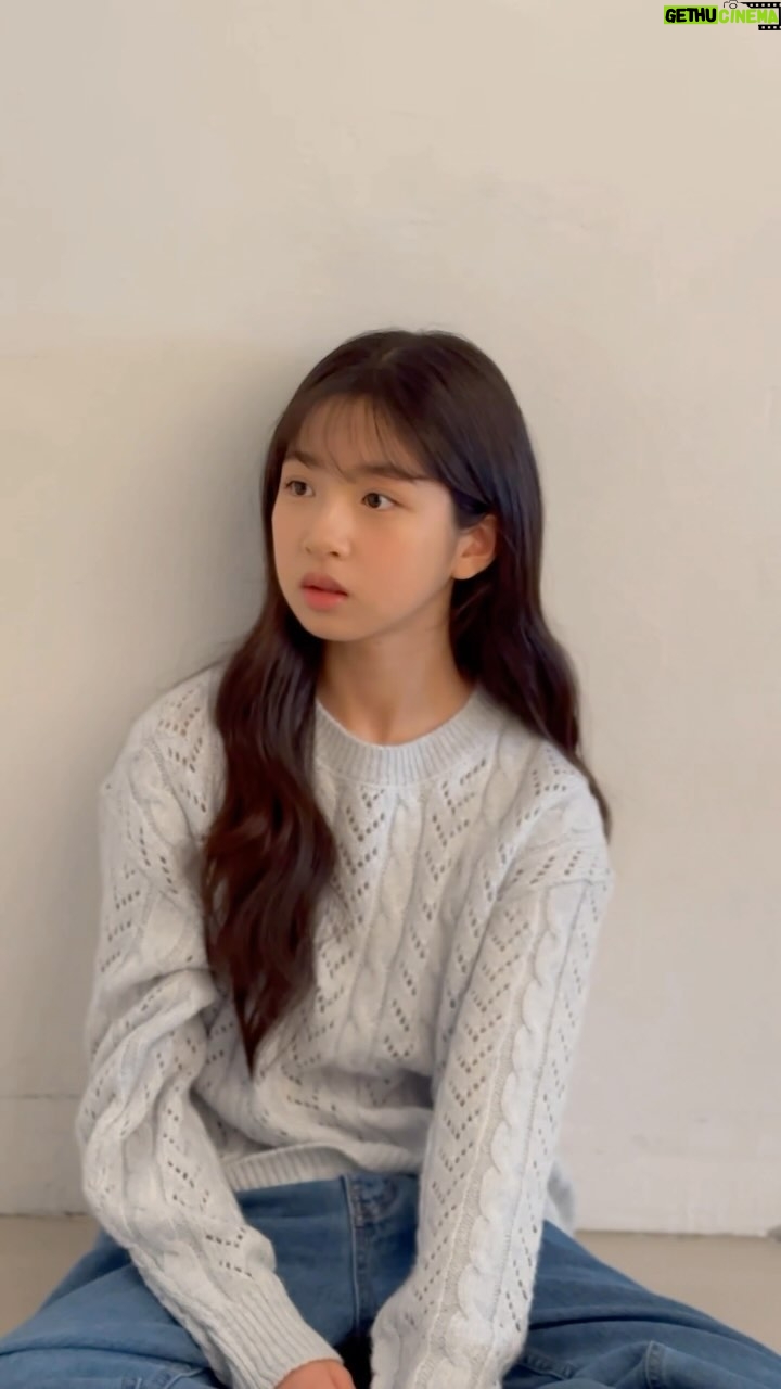 Ok Ye-rin - 1.1K Likes - .
헉.. 웃을때 완전심쿵 🙊❤️
영상 감사합니다
#옥예린 #중1 #청소년배우
#프로필촬영