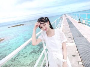 Oka Suenaga Instagram - ‪ 𓂃𓈒𓏸
⁡
･
･
⁡
𝑜𝑘𝑖𝑛𝑎𝑤𝑎 🌺🌴
⁡
･
･
⁡
#沖縄 #ナガンヌ島 #海 #夏 #夏コーデ #サンダル #砂浜 #セットアップ #砂浜アート #okinawa #nagannuisland #sea #summer #august #niceclaup #setup