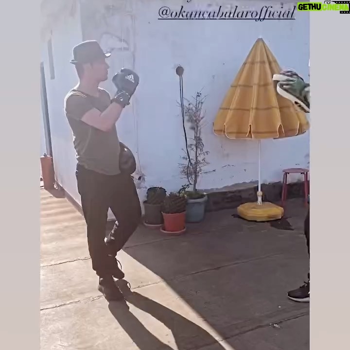 Okan Çabalar - 2K Likes - Hey rock ! :) sevgili hocamla @hakanimer35 …gönül isterdi ki bigün Rocky 7 çekilsin ve Rocky Andrew Tate in ağzını burnunu dümdüz etsin filmin sonunda da andrew tate dağılmış ağzıyla akıl versin yine …bence süper fikir :))