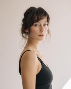 Actress Olcay Yusufoğlu HD Instagram Photos and Wallpapers April 2024