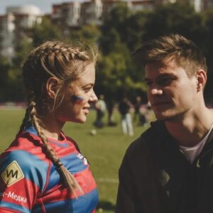 Oleg Gaas Instagram - Маргарин Сергеевич,она же Рита,она же Белка,поздравляю весь российский кинематограф с твоим рождением!
Я только сейчас понял,что из всех людей за год я больше всех видел тебя.
9 месяцев «Регби»,потом 3 месяца «Быть»,где мне посчастливилось быть твоим сыном,Ма. 
Спасибо за прекрасное партнёрство ,дружеское плечо и поддержку!!!
Пусть у тебя всё будет в изобилии и благости !!! Дави на гааз
и вперёд в ГОЛЛИВУД ,у тебя для этого всё есть (хорошие уши,мощные ноги и в глазах озёра)! 
Бомби,взрывай,покоряй!
P.s. И не задавай много вопросов,а то всеку!🐿
#партнёргода #маргаритааброськина #любопытныйнос 
#настярегби 
#белкаиорех 
#какнагрехпришёлолех
Мы ЦСПАТЬ -МЫ ПОЕДИМ!!!💪