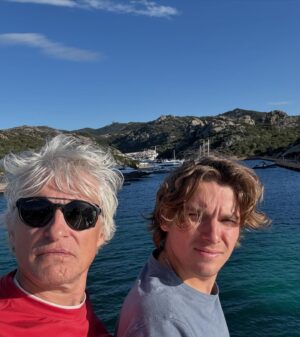 Oleg Tinkov Instagram - I started my first business, the electronics store “Tekhnoshok,” in 1991. From the very beginning, we aimed to create an innovative product unlike anything else on the market (such as delivering purchased electronics directly to customers’ homes). Next were “Darya” dumplings, which did not stick together in the package due to a new deep-freezing technology. The following business was “Tinkoff beer”, the first unfiltered beer in Russia packaged in 6-pack. 
Finally, a bank without branches. Here, we achieved innovation on a global scale - creating the world’s first digital bank. We invented deposit and investment products that the world now copies. Storonsky (Revolut) is a genius, but many of their products were invented at “Tinkoff.” We managed to create a unique “customer-centric” culture and deliver innovative and exciting products. It’s a pity that Tinkoff ended; the best have moved to Salmon (the Philippines) and Plata (Mexico). I continue to consult both and am confident that the Asian and Latin American markets will soon see interesting banking products. If you want to change the world and IT genius, write to @platacard #Platacard  #SalmonBank
IT is CRUCIAL to BE PRODUCT-CENTRIC ®️