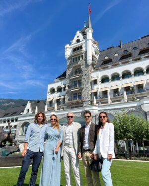 Oleg Tinkov Instagram - Our 2months rehabilitation in Swiss comes to its end today. Beautiful 🇨🇭❤️ bye, and welcome Cote d’Azur, going to continue rehab  in France for another month. Always nice to share time with the family and celebrate Rina’s Birthday❤️. Very sad new about Michael Gorbachev, RIP, he gave us a freedom, that today is melting away daily, unfortunately. After His wife Raisa has died of leukemia, he did more than anyone to fight this hard disease in Russia, established the best clinic in St.Petersburg. @tinkovfund is just trying to continue his initiatives in Russia, will see where this bring us 🙏
Закончил реабилитацию в Швейцарии, теперь Франция ждет! 🚴🏽🚴🏽🚴🏽 возвращается!  Огромные соболезнования семье Михаила Горбачёва. Он был лучший политик, дал нам всем свободу и возможность лечиться и жить в цивилизованным мире, нынешние  теперь это всё сворачивают(((. Мало, кто знает, что для борьбы с раком крови Михаил сделал пожалуй больше всех в стране, после смерти Раисы от #лейкемии.
Наш Фонд пытается сделать еще.
Чувствую себя хорошо и ВСЕМ спасибо за поддержку 🙏🙏🙏