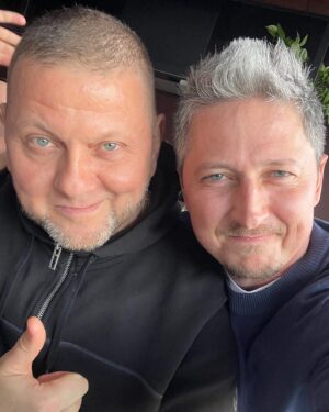 Oleksandr Pedan Instagram - Дякую, Пане Генерале!
Бажаю здоровʼя! 🙌🇺🇦