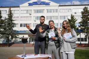 Oleksandr Pedan Instagram - УніверCheck та УніверCheck2 від @pedanburo вже на MEGOGO 🔥

Друзі, не міг не поділитись з вами суперновиною!😍

В розділі "MEGOGO Освіта" протягом 20 випусків з оглядами українських університетів з різних куточків країни ми розкажемо вам про: 
▫️як навчаються та працевлаштовуються студенти;
▫️які умови в гуртожитках;
▫️наскільки сучасні умови для навчання створюють виші;
▫️де проводять вільний час студенти;
▫️уся корисна інформація про обрані університети…
та багато-багато іншого про студентське життя.

Дякуємо @megogo_ua @_le_to за підтримку освітнього контенту! 

Заварюйте чай або каву, беріть теплу ковдру, переглядайте УніверCheck в розділі “MEGOGO Освіта” та обирайте університет свідомо 🎓