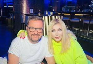 Oleksandr Ponomarov Instagram - Вітаю тебе , подруго моя ! Многая і Благая Літа ! ❤️ @bilyk_iryna