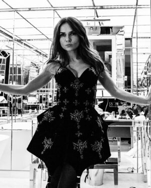 Olena Lavreniuk Instagram - Sometimes I want to be a bit provocative#інколи хочеться провокації, бо як без неї🖤