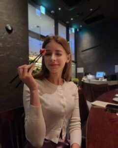 Actress Olena Sydorchuk HD Instagram Photos and Wallpapers June 2024