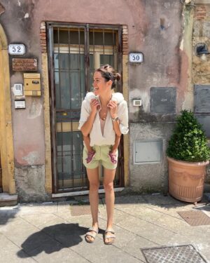 Olga Plojhar Bursíková Instagram - A bag of love on my back 🤍