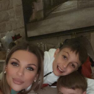 Olga Vainilovich Instagram - Любимый наш пирожок,наш ангелочек,наш богатырь, с Днём рождения тебя,сынок!!! Мы и мечтать не могли о таком сыне! Спасибо,что выбрал нас с папой!!! 😇🎂🎁🙏❤️