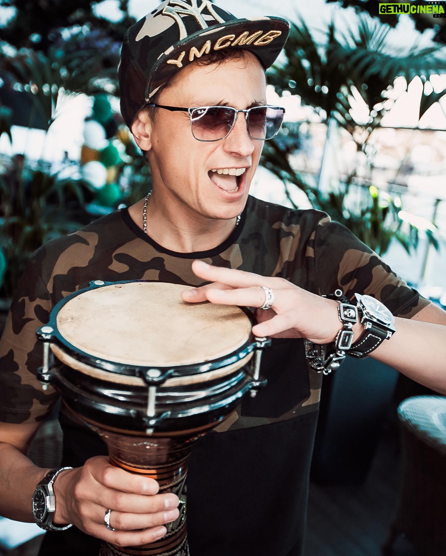Olga Vainilovich - 2K Likes - ŠŃŠ±Š¾Š²Ń Š¼Š¾Ń @vadimgalygin Š” ŠŠ½Ńм ŃŠ¾Š¶Š“ŠµŠ½ŠøŃ ŃŠµŠ±Ń!!! Š”ŠæŠ°ŃŠøŠ±Š¾ ŠŃевŃŃŠ½ŠµŠ¼Ń за ŃŠµŠ±Ńš!!! ŠÆ Š±ŠµŠ·ŃŠ¼Š½Š¾ ŃŠøŠ»Ńно ŃŠµŠ±Ń Š»ŃŠ±Š»Ńā¤ļø!! Š¢Ń ŃŠ°Š¼Ńй Š»ŃŃŃŠøŠ¹ папа Šø Š¼ŃŠ¶ на ŃŠ²ŠµŃе!!! ŠÆ Š²ŃŠµŠ³Š“а Š±ŃŠ“Ń ŃŃŠ“ом !!! #ŃŠ“Š½ŠµŠ¼ŃŠ¾Š¶Š“ŠµŠ½ŠøŃ #8маŃ