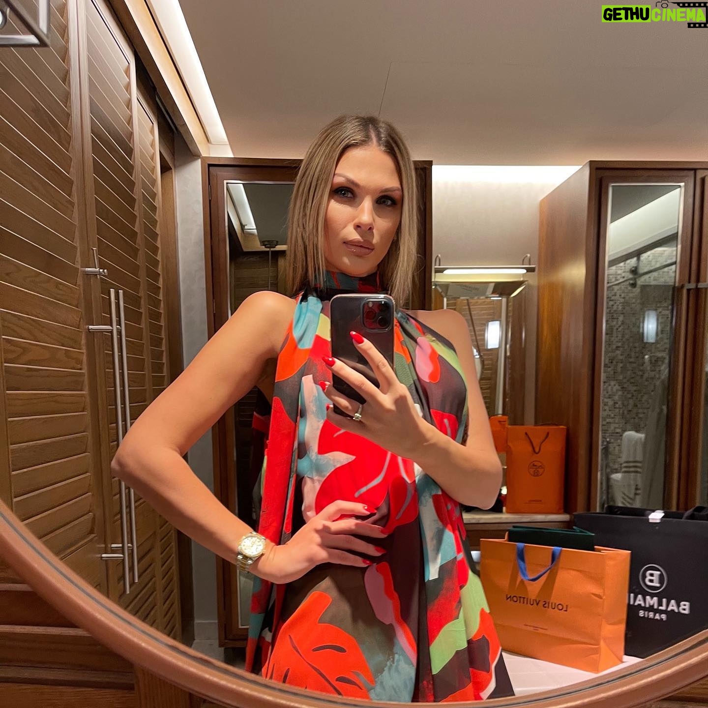 Olga Vainilovich - 1.4K Likes - ŠŠ°Š²Š½Š¾ Š¼ŠµŠ½Ń Š² Š»ŠµŠ½ŃŠµ не Š±Ńло,Š±ŃŠ“Ń ŠøŃŠæŃавлŃŃŃŃŃ!! #birthdaygirl #dubai #35