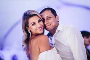 Olga Vainilovich Instagram - Любовь моя @vadimgalygin с годовщиной нас!! 10 лет-это только начало! Мы многое пережили и это  сделало нас только сильнее!!! Я тебя очень сильно люблю! Спасибо за нашу семью,за наших прекрасных сыновей ,ты самый лучший на свете!!! #10летвместе❤️ #семья #счастье