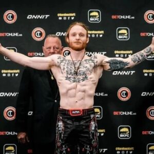 Oliver Claffey Instagram - Last weigh-in:
Featherweight - 146lbs / 66kg

Next weigh-in:
Bantamweight - 136lbs / 62kg

December 17th is not only my Pro MMA debut, with @fccmma, but is also my first fight at bantamweight and marks the third weight class I'll have competed in in combat sports.

Having to watch what I eat, whilst making sure I consume enough for recovery, has helped me focus on what I need versus what I want.

That's a distinction we're not always honest with ourselves about. 

And what I need is cake. And coffee. And maybe a good book, too. 

☕x🏴‍☠️

For tickets to the event - Link in bio 

🙈🙉🙊

#CaptainJack #MMA #BKFC
