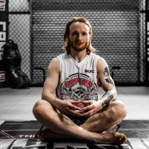 Oliver Claffey Instagram - Meditation is a practice that has taken me years of trying, on and off, to make habitual. Now that it has become a part of my everyday life, I'd say it's something every martial artist should be doing. 

Why? There's multipe physiological and psychological benefits to meditation, but the most important for fighting is the honing and conscious directing of the Will. 

How? Find a quiet spot, sit in a manner you find relaxing, and focus on your breathing. Other ideas will occur. Other sensations will appear. The practice comes from acknowledging these thoughts and feelings and returning your attention to your breathing.

Make time for yourself, only five minutes a day, and integrate this practice into your routine. If you can do it at the same time every day, it helps, but isn't essential.

If you find this helpful, give this post a like or share with someone who will!

🏴‍☠️

📸 @julianarataphotography 
👕 🩳 @co_alpha1

#MeditationMonday