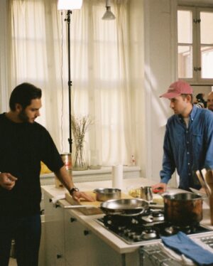 Oliver Ingrosso Instagram - Behind the scenes from when we made Quanto Basta