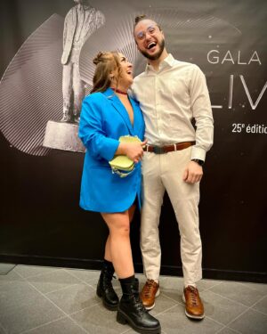 Olivia Leclerc Instagram - Gala des Olivia’s ⭐️

Habillé par ma précieuse @laconsultante_mua 👗
En compagnie de mon beau chum chaud comme d’la braise 🔥🥵 @samarso 

#gala #lesolivier #galalesolivier #galadesolivier #humour #comedie #qc