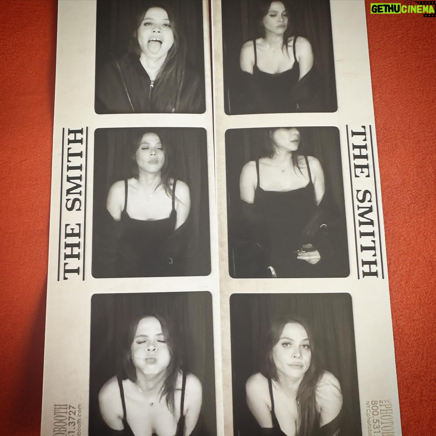 Olivia Luccardi - 623 Likes - Solo Photobooth