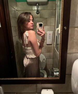Olivia Luccardi Instagram - My Roma Birthday Dump. 
💕💕💕